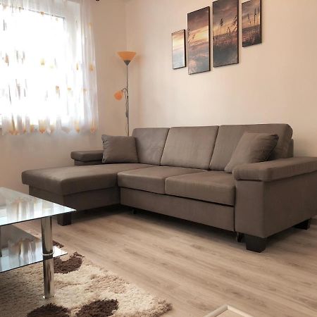 Exclusive Home - D. Apartman Pécs Esterno foto