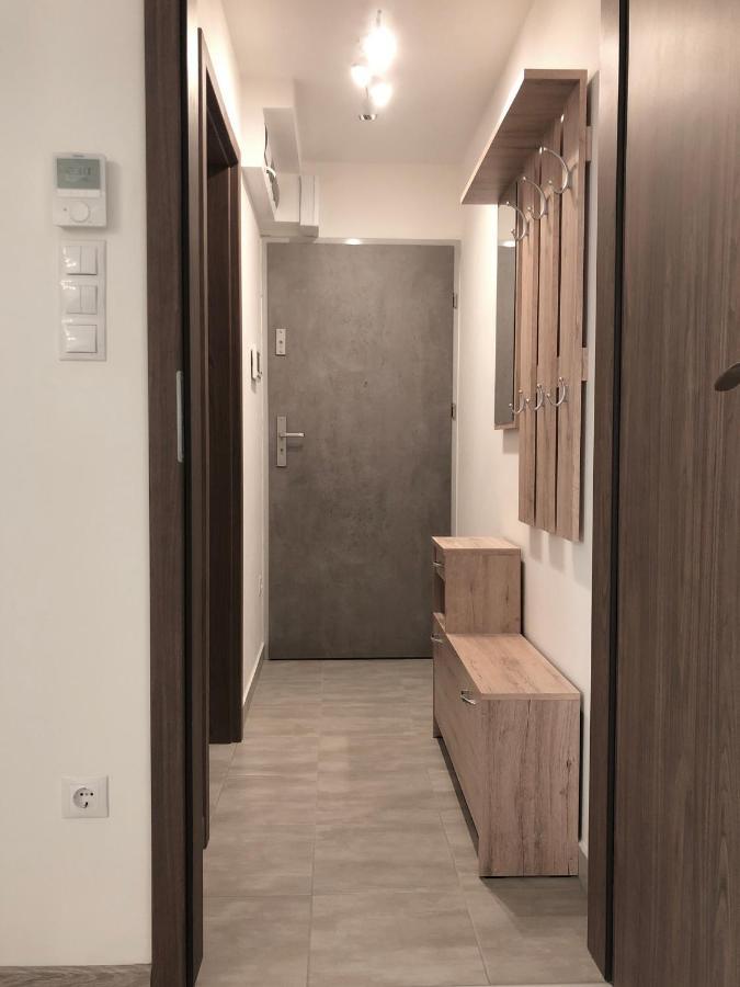 Exclusive Home - D. Apartman Pécs Esterno foto
